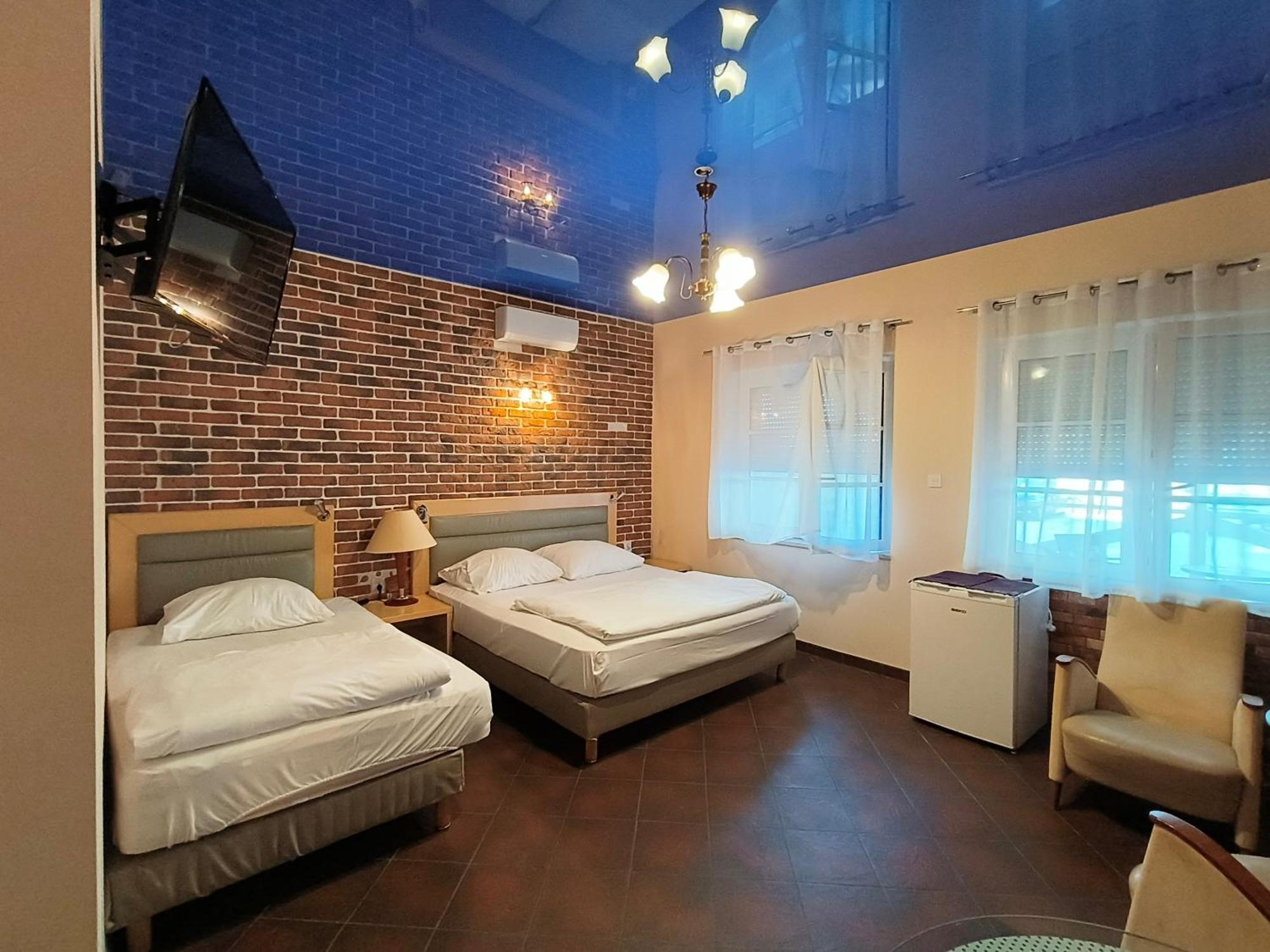Villa Bella Casa Łomianki Екстериор снимка