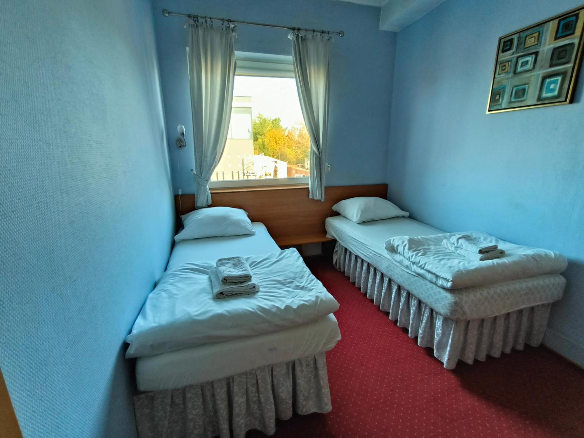 Villa Bella Casa Łomianki Екстериор снимка